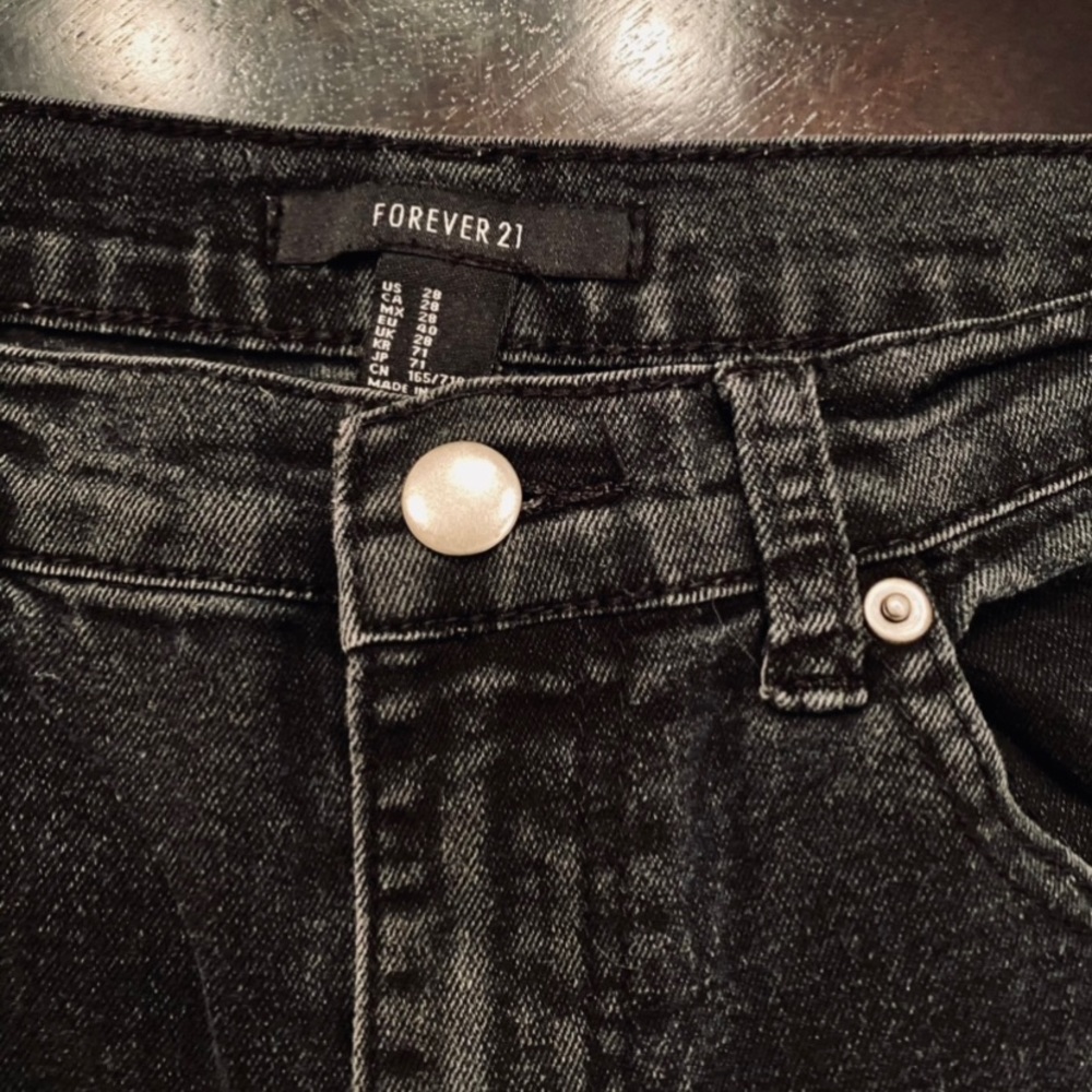 Forever 21 faded black skinny jeans
